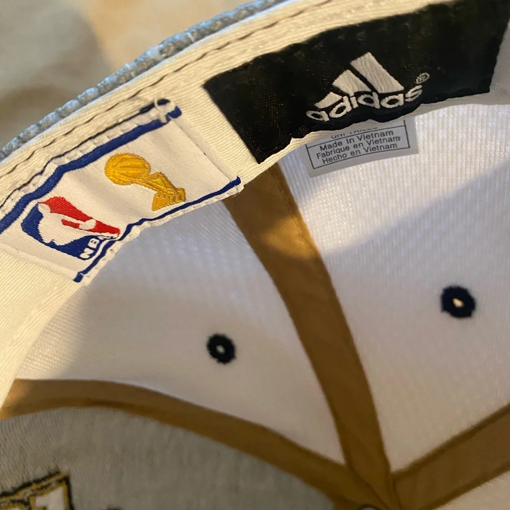 Spurs NBA hat - Picture 8 of 9